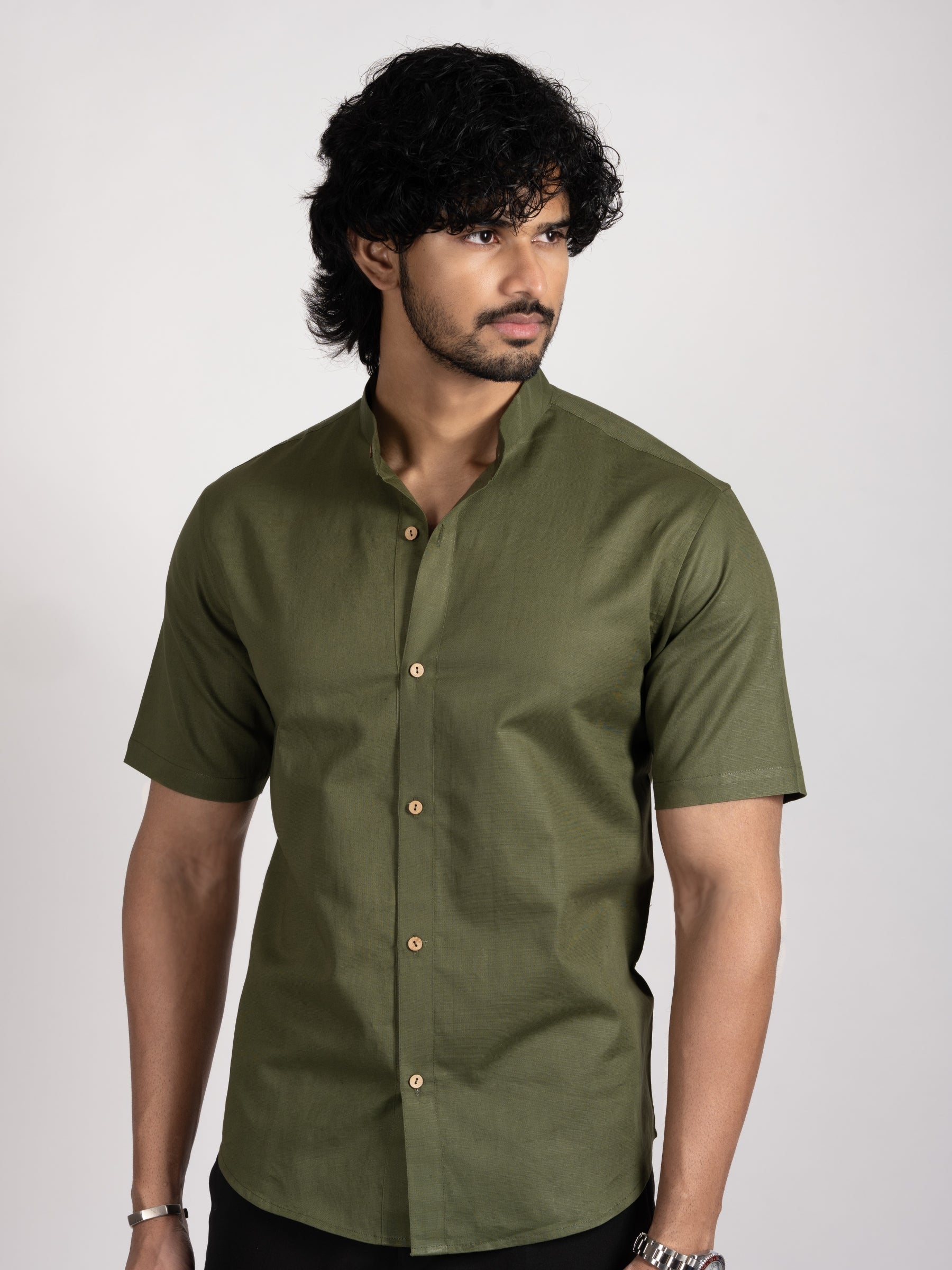 Emerald Earth hemp shirt – durable, breathable, and eco-conscious design