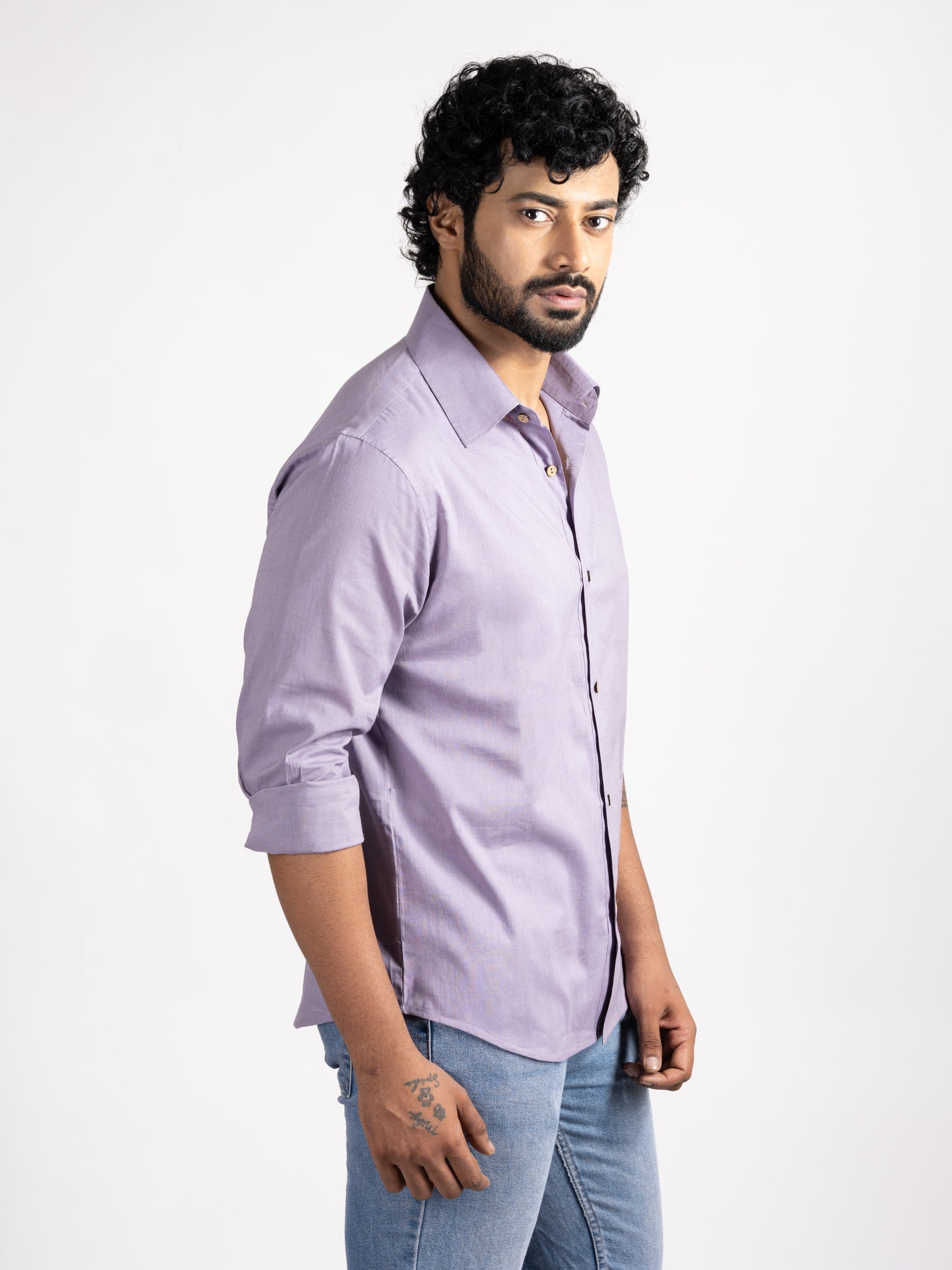 Amethyst Dust recycled cotton shirt – muted lavender made from post-consumer cotton